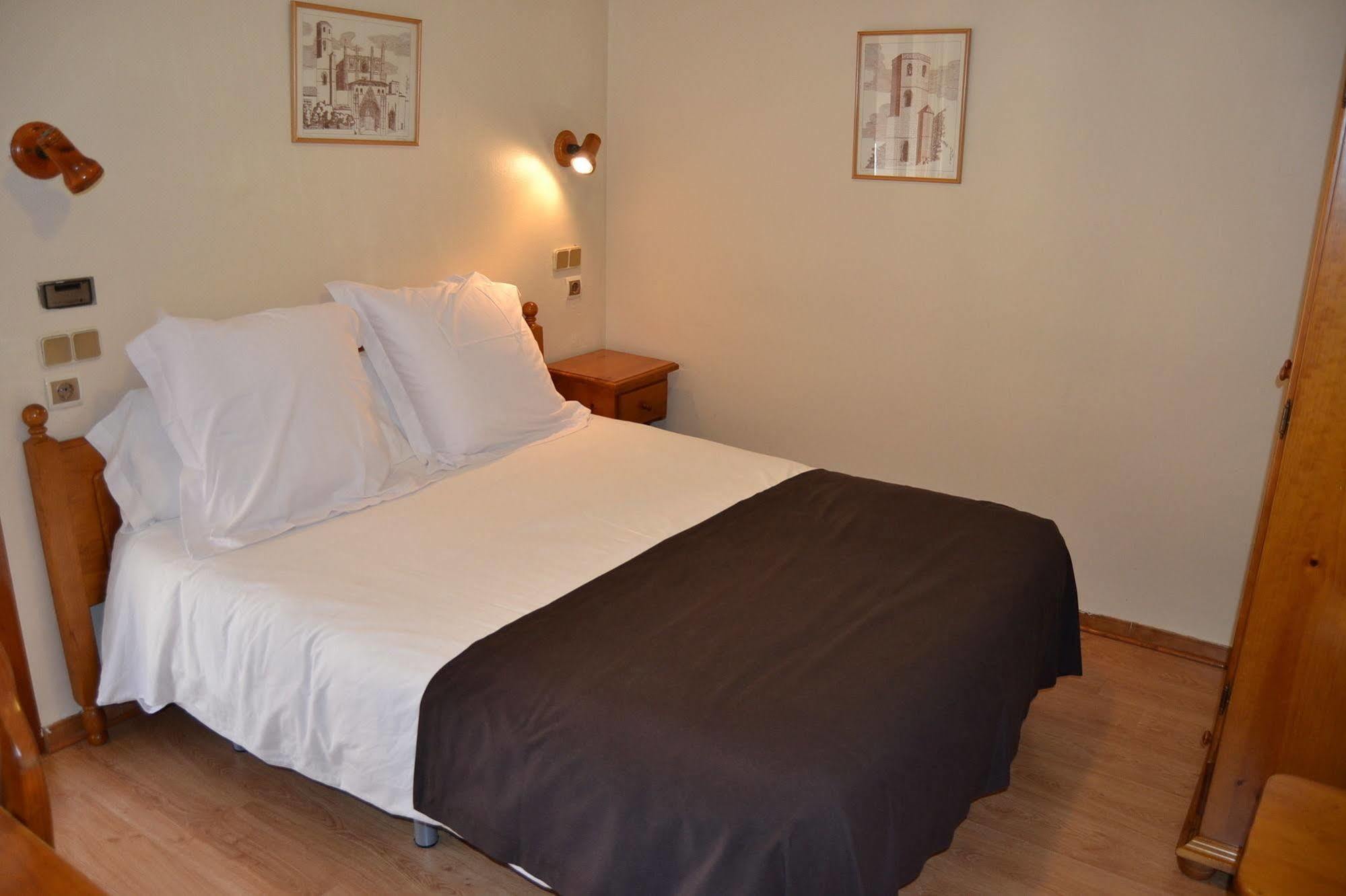 Hotel San Marcos Huesca Esterno foto